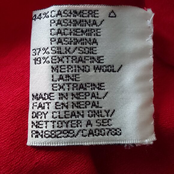 Portolano luxurious cashmere/silk/merino red wool wrap/scarf. - Picture 5 of 7